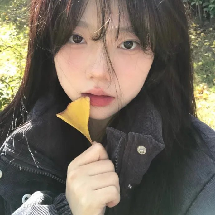 悄悄跟着我